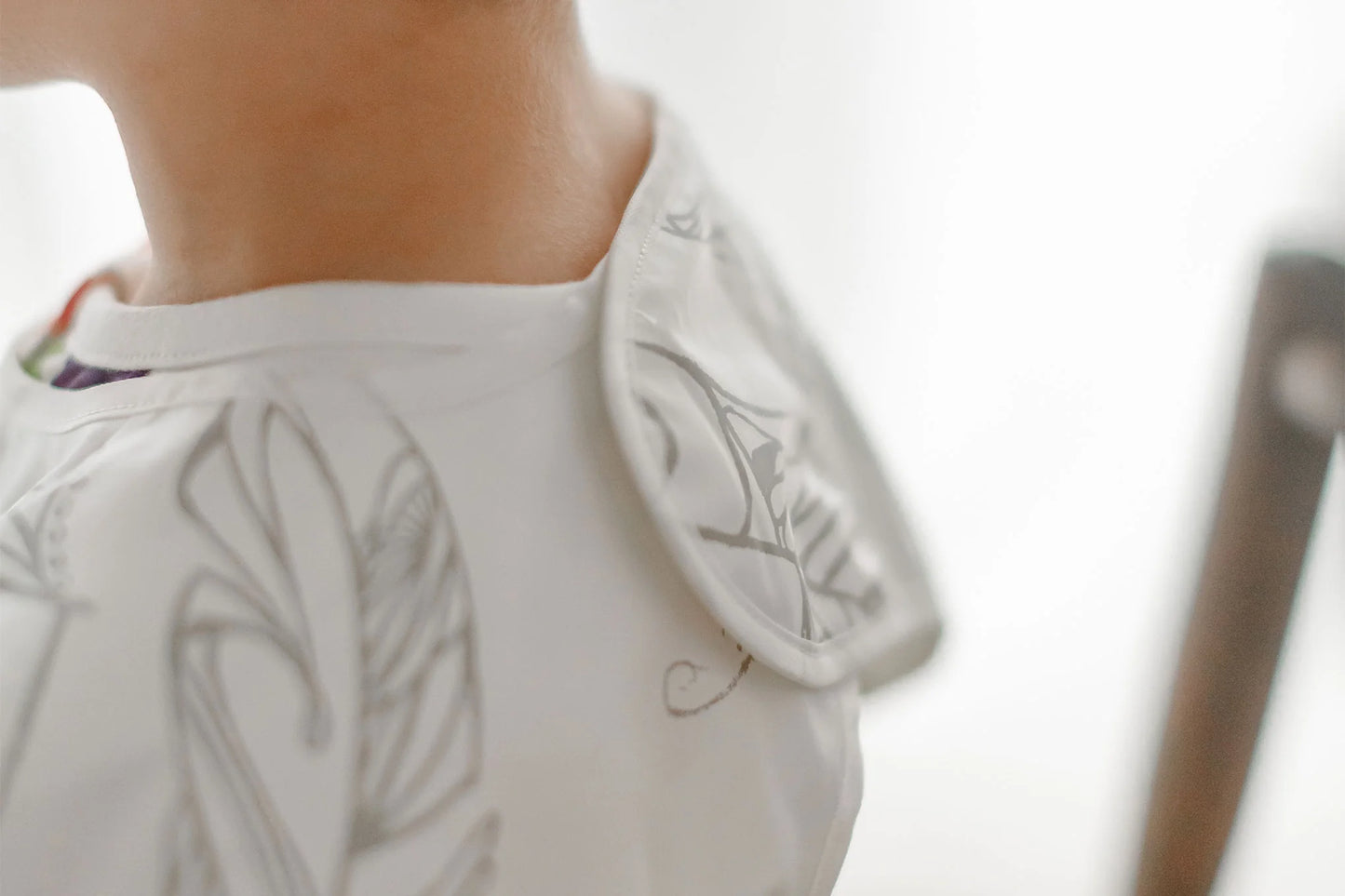 Poly Long Sleeve Bib Cover (Recycled) - Feather White