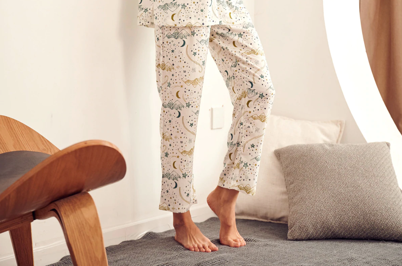 Women's Bamboo Pima 3/4 Sleeve Nursing PJ Set - Stars White