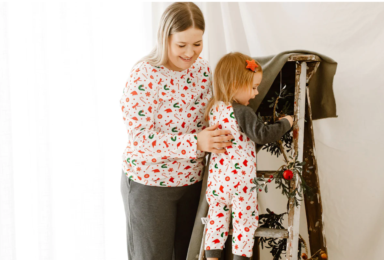 Women's Organic Cotton Long Sleeve PJ Set - Eric Carle Candy Cane Lane