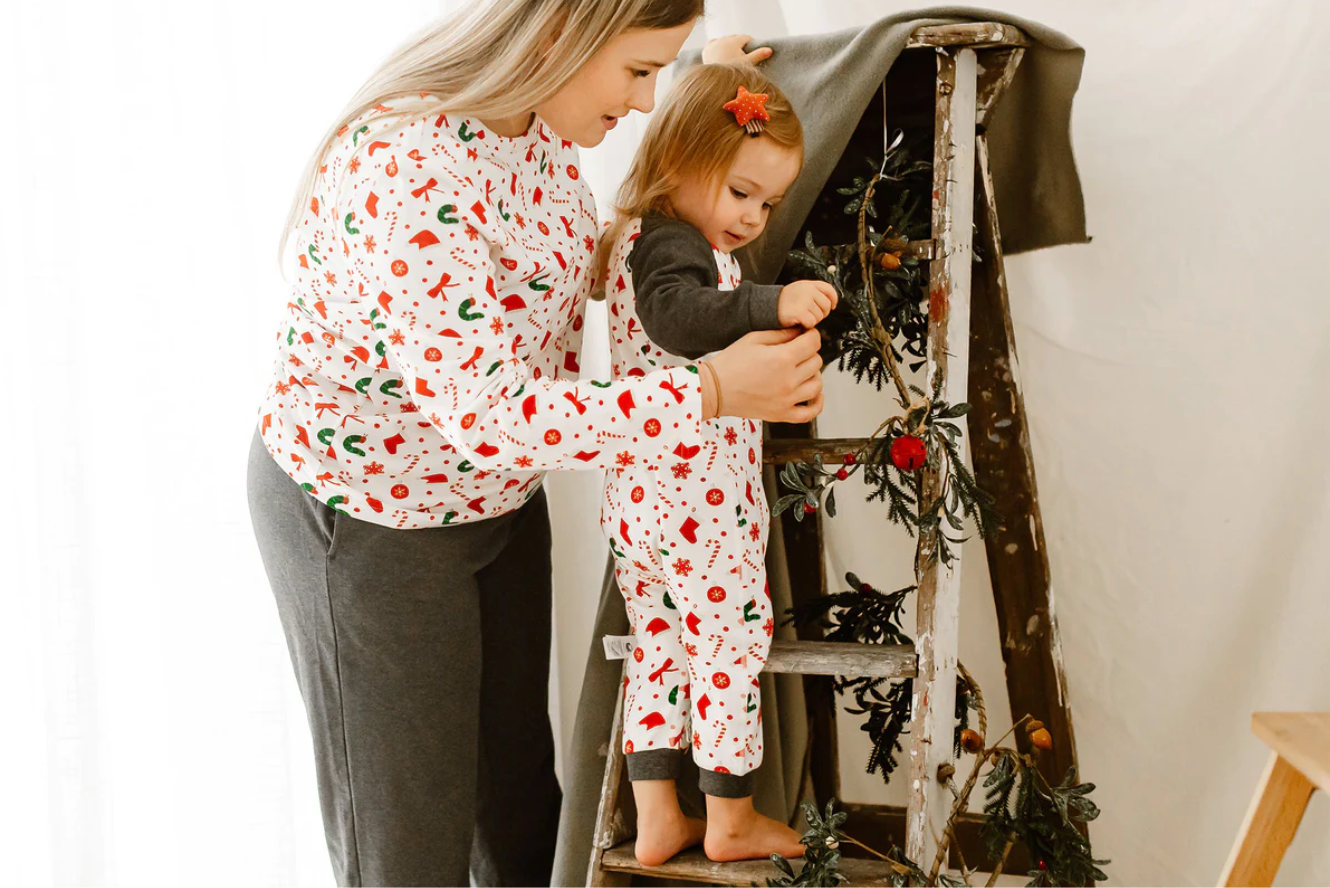 Women's Organic Cotton Long Sleeve PJ Set - Eric Carle Candy Cane Lane