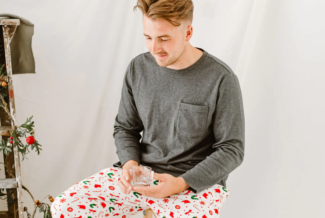 Men's Organic Cotton Long Sleeve Pocket Tee PJ Set - Eric Carle Candy Cane Lane