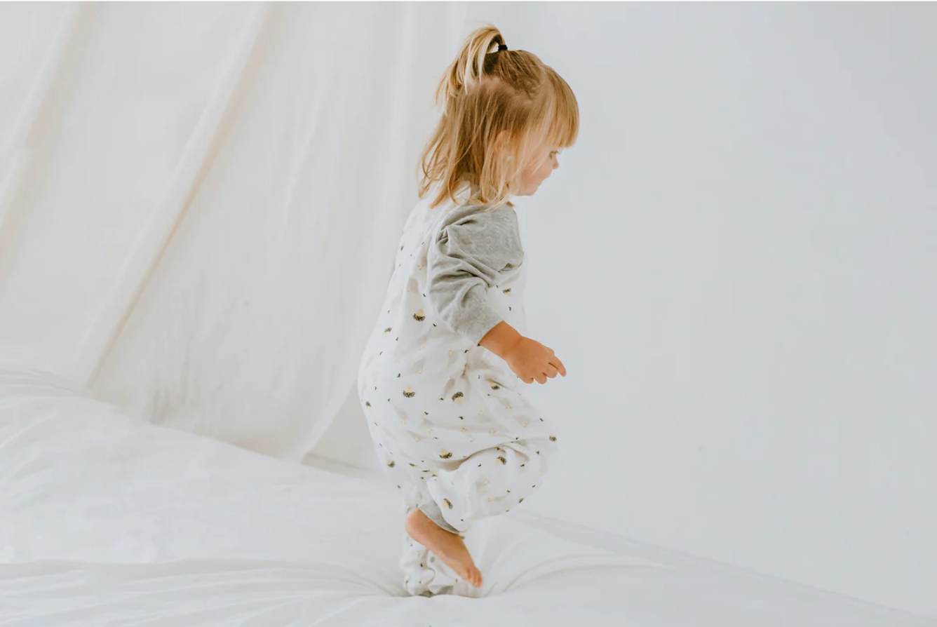Bamboo Long Sleeve Footed Sleep Bag 1.0 TOG - The Goose & The Golden Egg