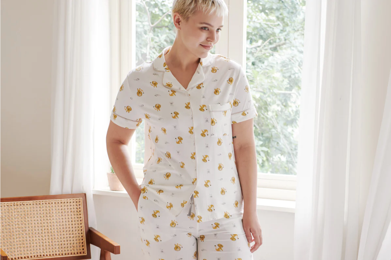 Women's Bamboo Jersey Short Sleeve Button-up PJ Set - The Lion & The Mouse