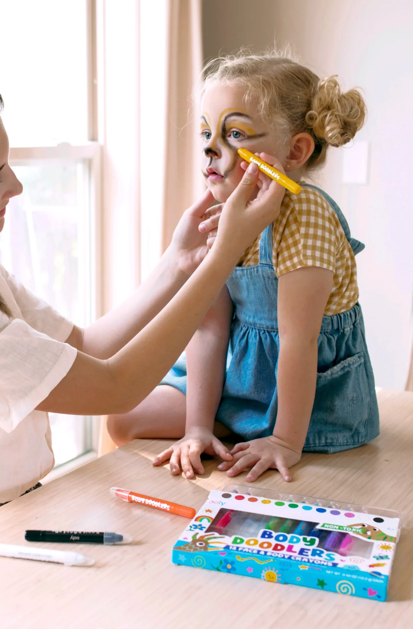 Body Doodlers - Face & Body Crayons - Set of 12