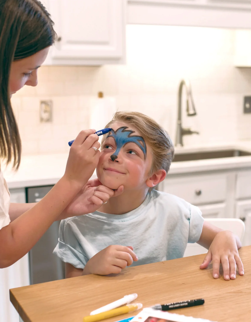 Body Doodlers - Face & Body Crayons - Set of 12