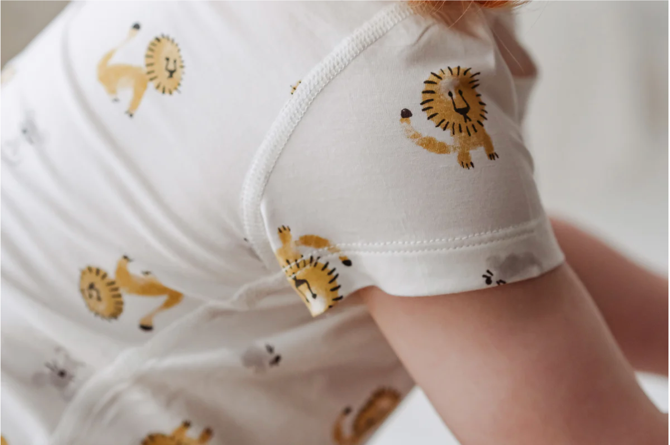 Bamboo Jersey Short Sleeve T-Shirt - The Lion and The Mouse (2-3T Only)